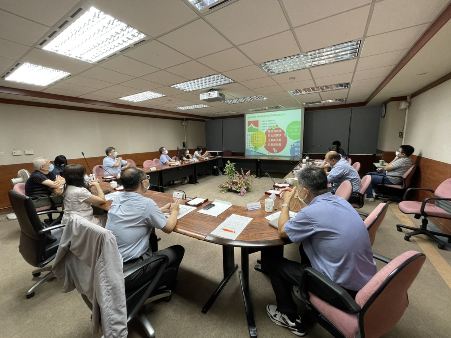 標準檢驗局臺南分局舉辦『公務用氣油比檢測儀檢定申辦說明會』.jpg 標準檢驗局臺南分局舉辦『公務用氣油比檢測儀檢定申辦說明會』.jpg