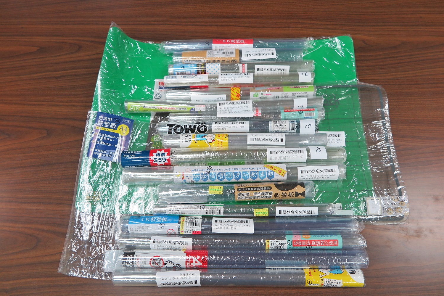 標準檢驗局公布市售「塑膠軟質桌墊」商品檢測結果